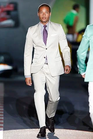 Look 28